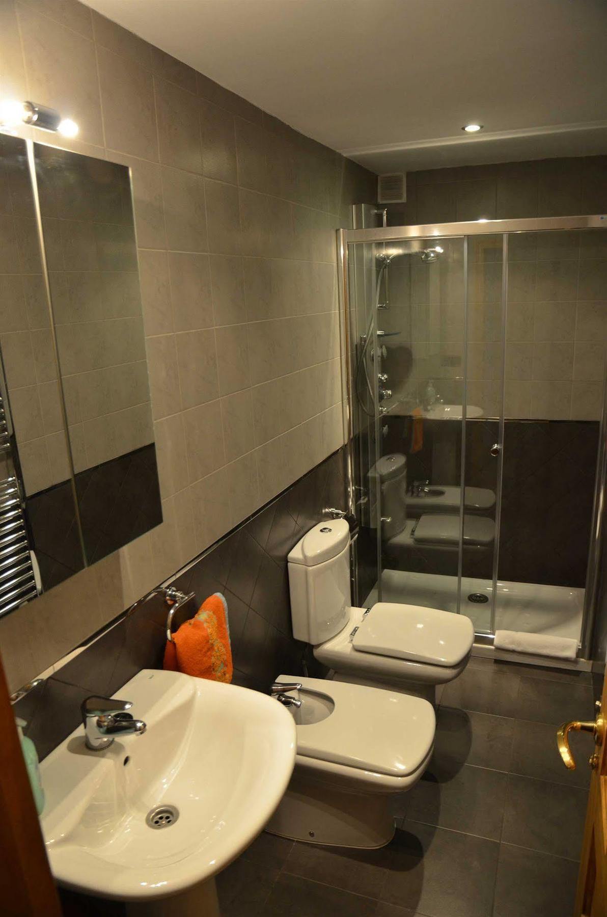 Apartamentos Spa Cantabria Infinita Cillorigo de Liebana Kültér fotó