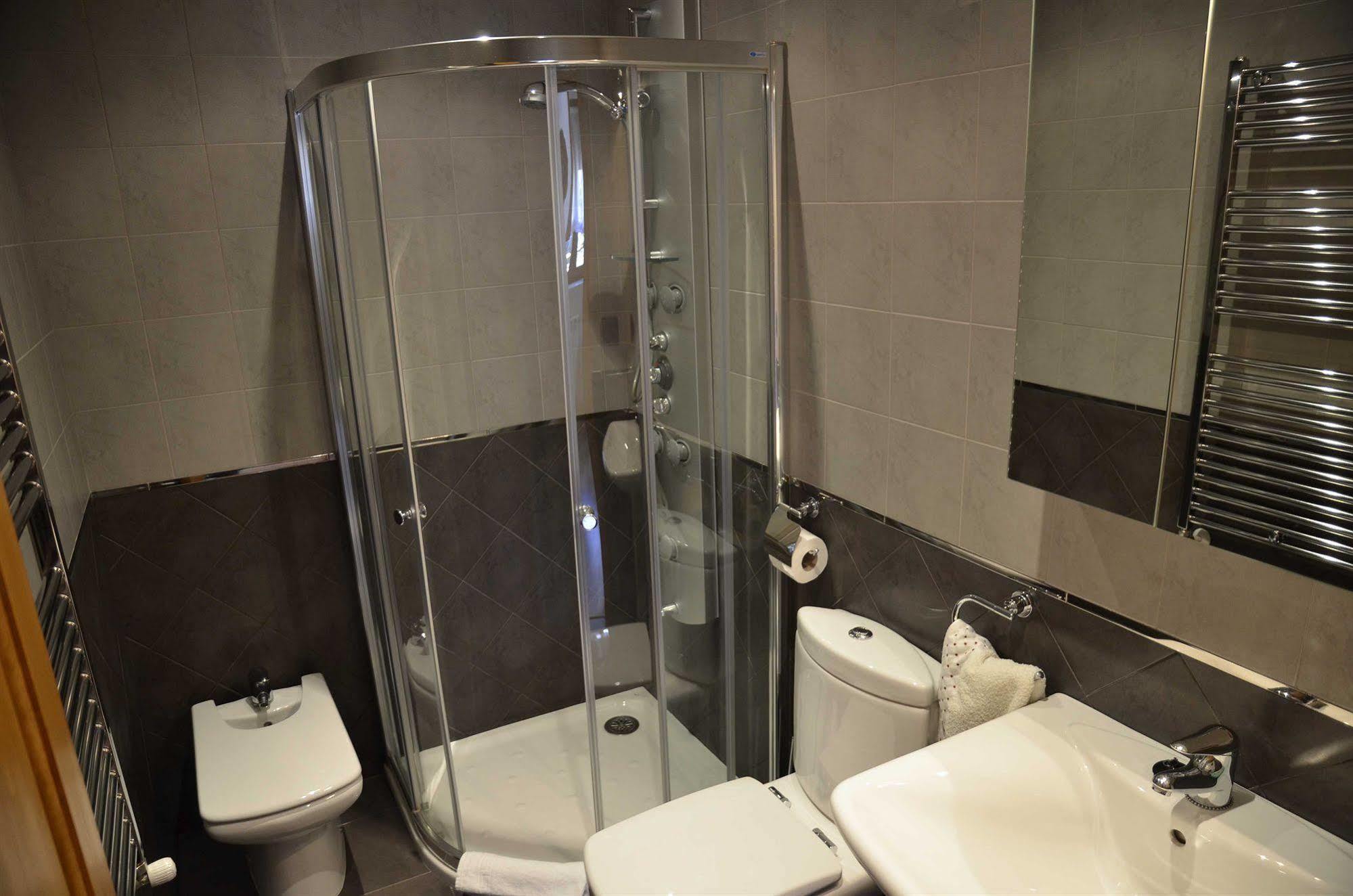 Apartamentos Spa Cantabria Infinita Cillorigo de Liebana Kültér fotó